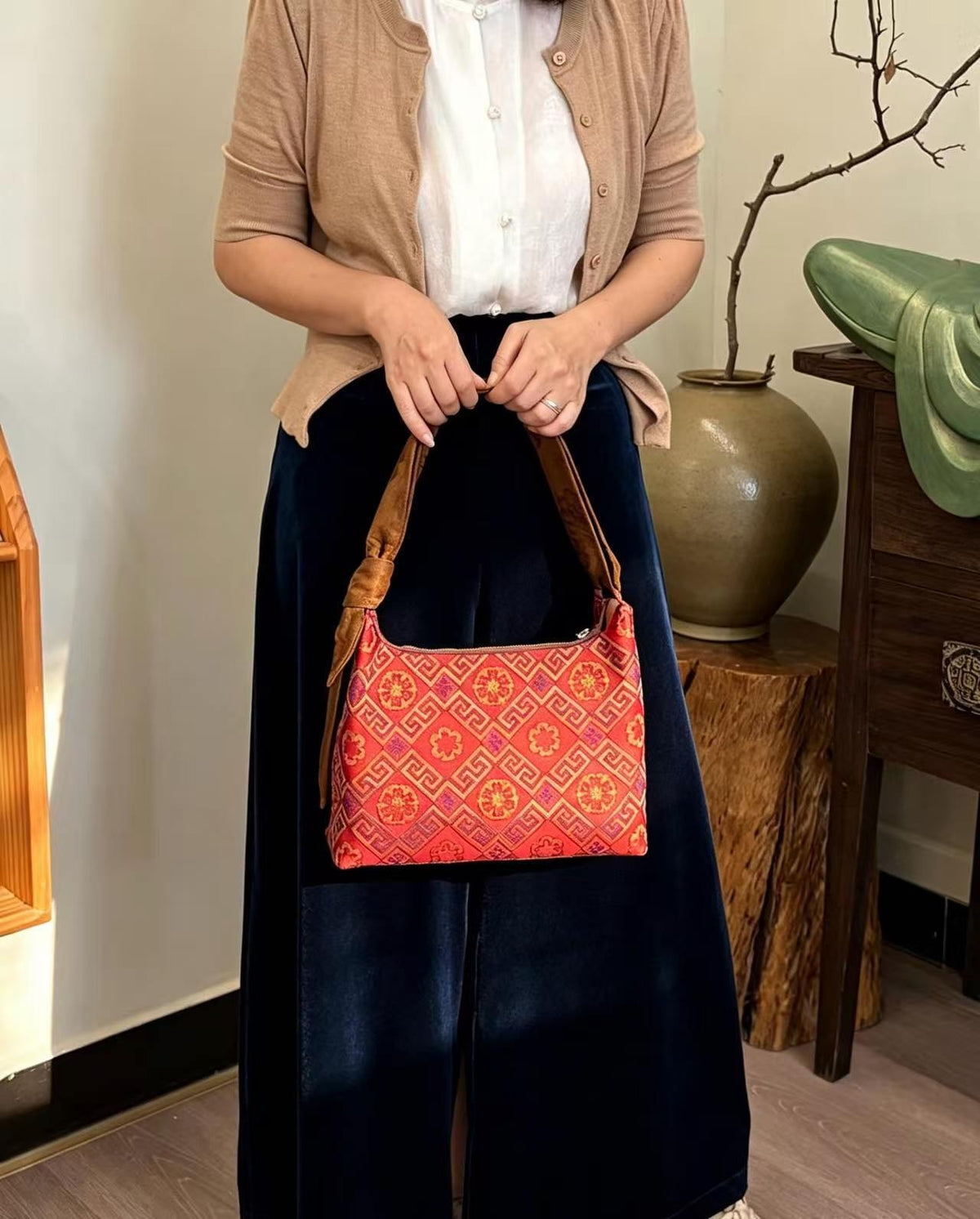 Dynasty Woven Brocade Large Tote: Elegant Handcrafted Shoulder & Crossbody Handbag