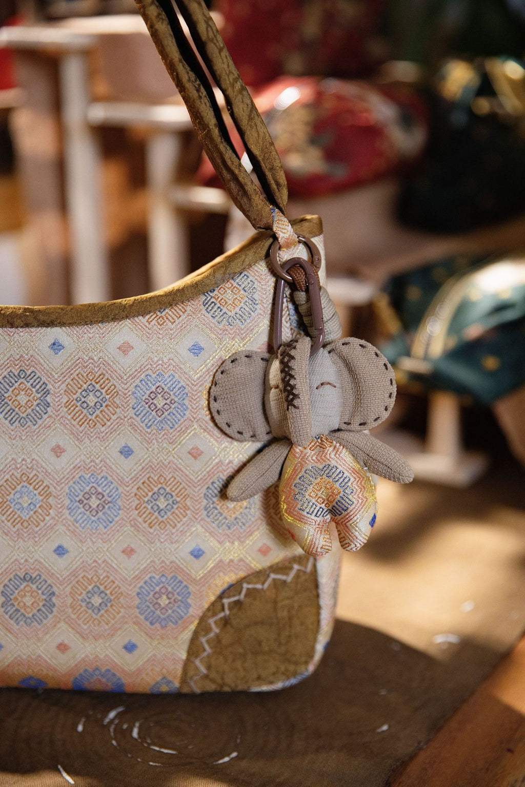Artisanal Zhuang Woven Large Tote: Handcrafted Oriental Heritage Shoulder & Crossbody Bag
